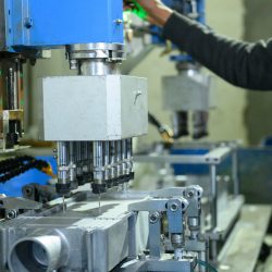 LED MACHINING SEMI-AUTOMATIC LINE .5 LED MACHINING SEMI-AUTOMATIC LINE .5