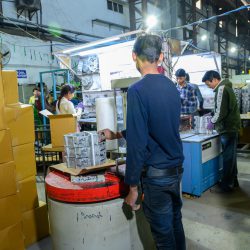 SEMI AUTOMATIC PACKING MACHINE .2